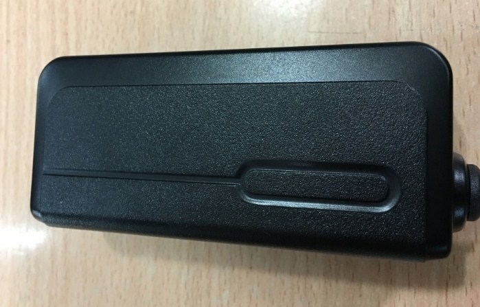 Chuyển Nguồn Màn Hình LG 19.5 20MP48A LED IPS Adapter Original LG 19V 0.84A 16W Connector Size 6.5mm x 4.4mm