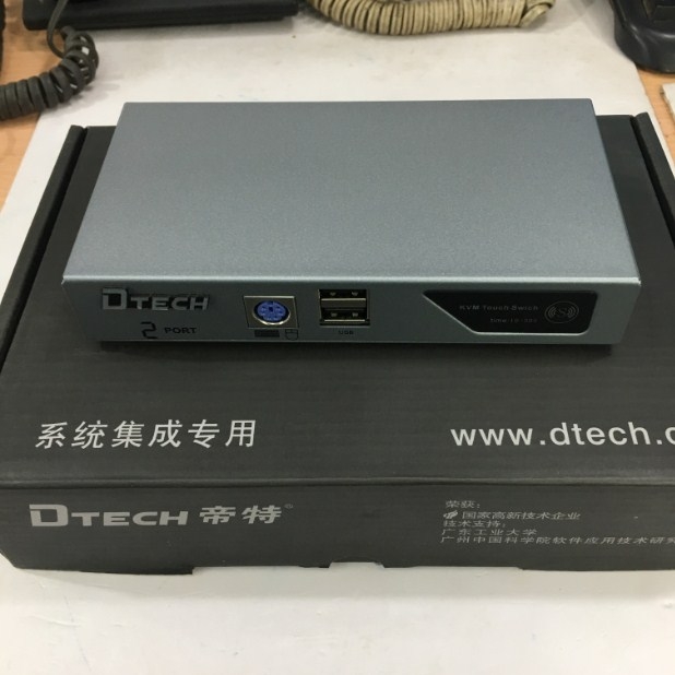 Bộ Chuyển KVM Switch 2 Port VGA USB and PS2 Chính Hãng DTECH DT-8021
