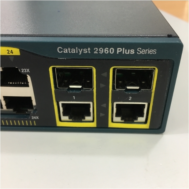 Switch Cisco WS-C2960-24TC-L Cisco Catalyst 2960 Plus 24 Port 10/100 + 2T/SFP LAN Base