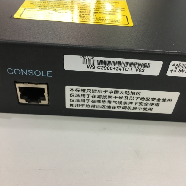 Switch Cisco WS-C2960-24TC-L Cisco Catalyst 2960 Plus 24 Port 10/100 + 2T/SFP LAN Base