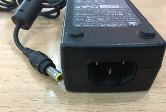 Adapter 12V 3.33A 40W Li Shin LSE0107A1240 For Cisco 881 881W 887 888 891 891W Router Connector Size 5.5mm x 2.5mm