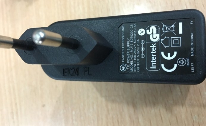 Adapter Original MU12-S050200-C5 5V 2A Connector Size 4.0mm x 1.7mm