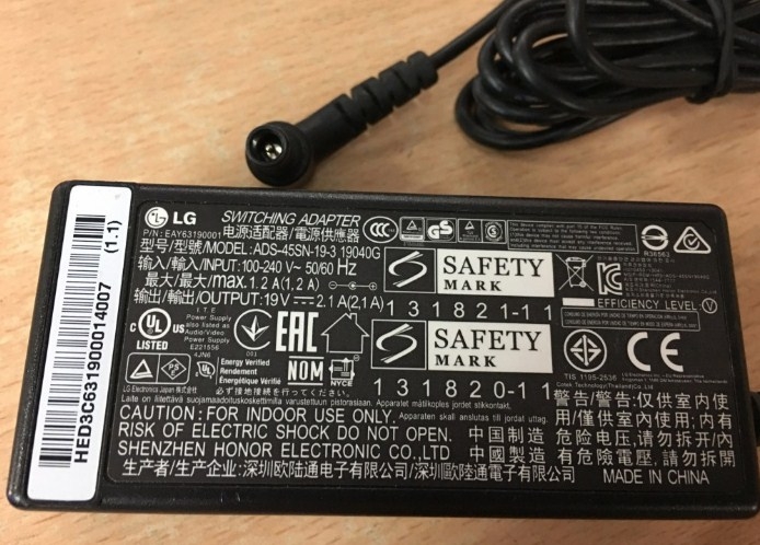 Chuyển Nguồn Màn Hình LG 27MP68VQ 27'' AH-IPS Adapter Original LG 19V 2.1A 40W Connector Size 6.5mm x 4.4mm