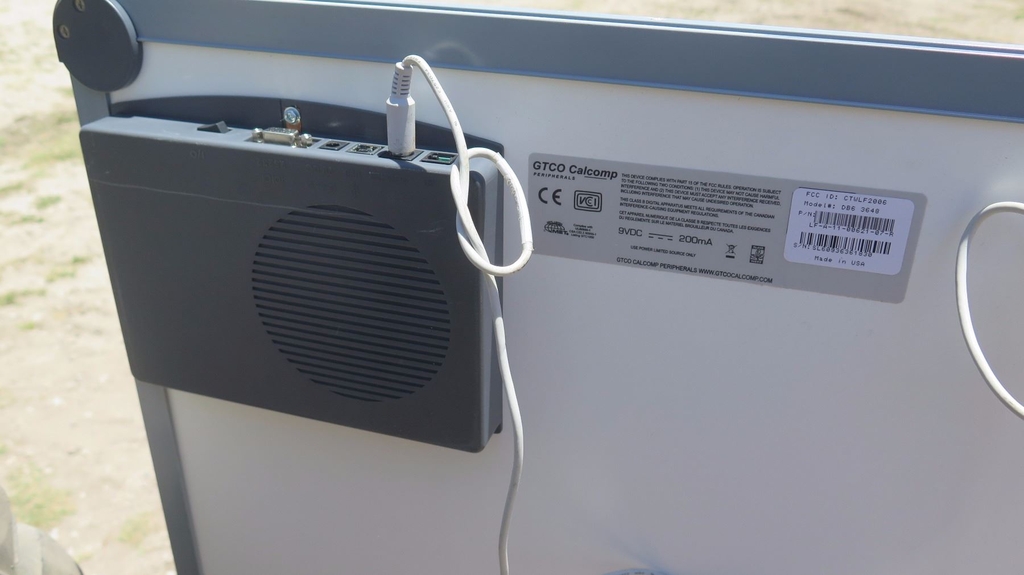 Cáp Kết Nối Bảng Số Hóa Nhập Rập Ngành May Chât Lượng Cao RS232 DB9 Female to Female Length 5M