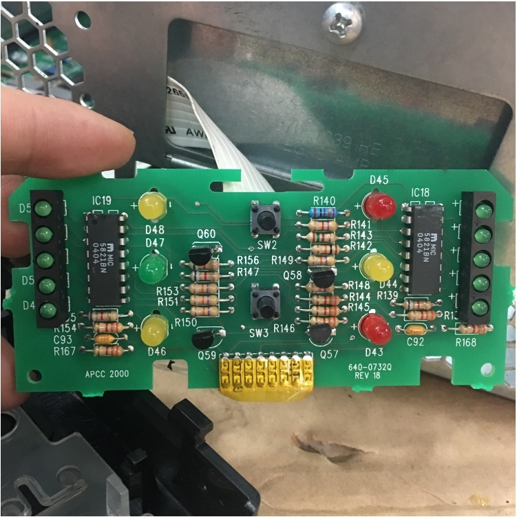 APC SMART-UPS XL 2200VA RM MAIN CONTROLLER CIRCUIT BOARD 640-0732R By SCHNEIDER ELECTRIC