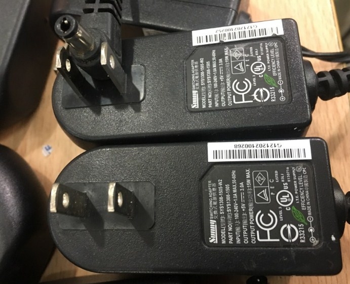 Adapter Original Sunny SYS1308-1505-W2 5V 3A 15W Connector Size 5.5mm x 2.5mm