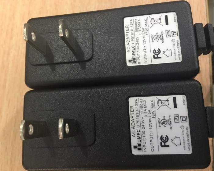 Adapter 12V 1.5A Original UMEC UP0181D-12PA For Máy chấm công Ronald Jack PRO8899 Connector Size 5.5mm x 2.5mm