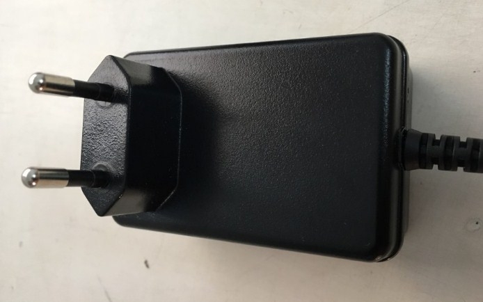 Adapter Original RUIDE RD1201500-C55-1OG 12V 1.5A Connector Size 5.5mm x 2.5mm