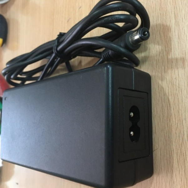 Adapter Original LTE60E-S4-3 24V 2.7A 65W Connector Size 5.5mm x 2.1mm