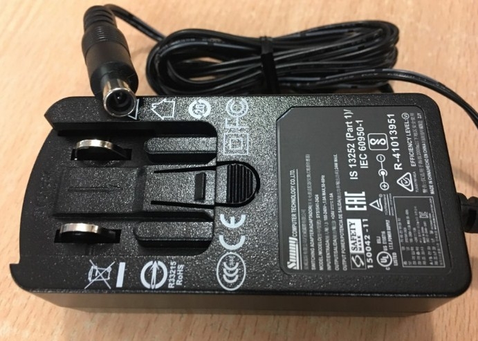 Adapter Original SUNNY SYS1541-2424 24V 1A 24W For Scanner Fujitsu SP1120/ SP1125/SP1130 Connector Size 6.0mm x 4.0mm