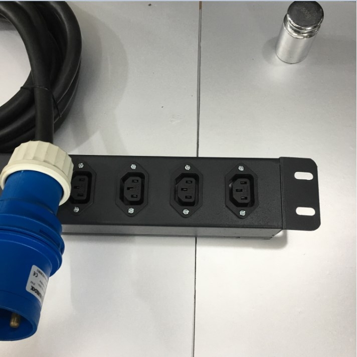 Thanh Nguồn PDU 1U Rack 19 6 Way IEC C13 Outlet Có MCB BHW-T4 C32 MITSUBISHI Công Suất Max 32A 250V to IP44 IEC309-2 Plug Power Cord 3x4.0mm Length 4.5M