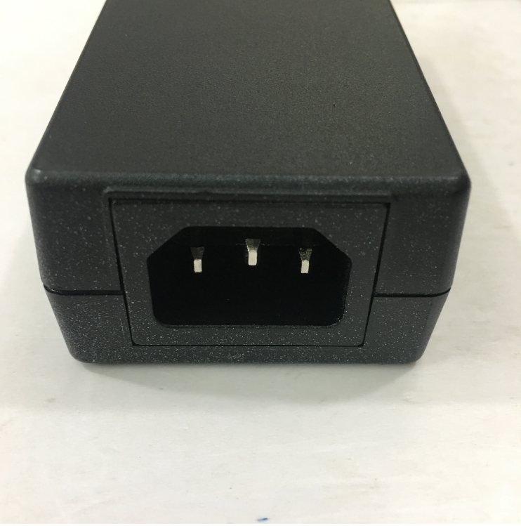 Bộ Chuyển Đổi Nguồn Adapter Original 9V 4A 36W VeriFone CPS10936-3S-R Connector Size 3.5mm x 1.35mm 90 Degree