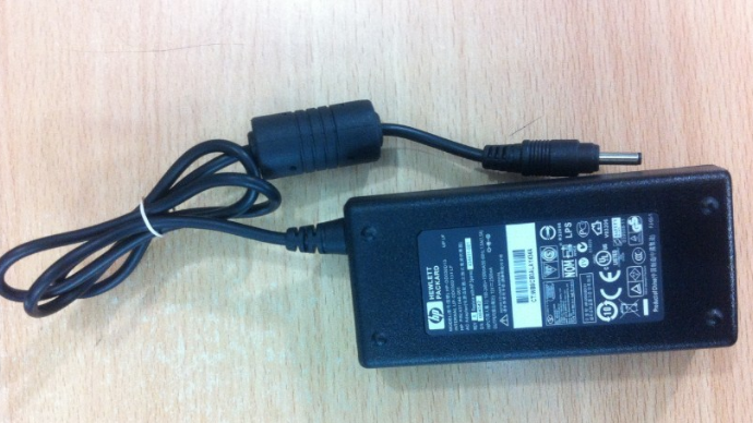 Adapter 12V 2.5A 30W HP-OD030D13 Connector Size 3.5mm x 1.35mm