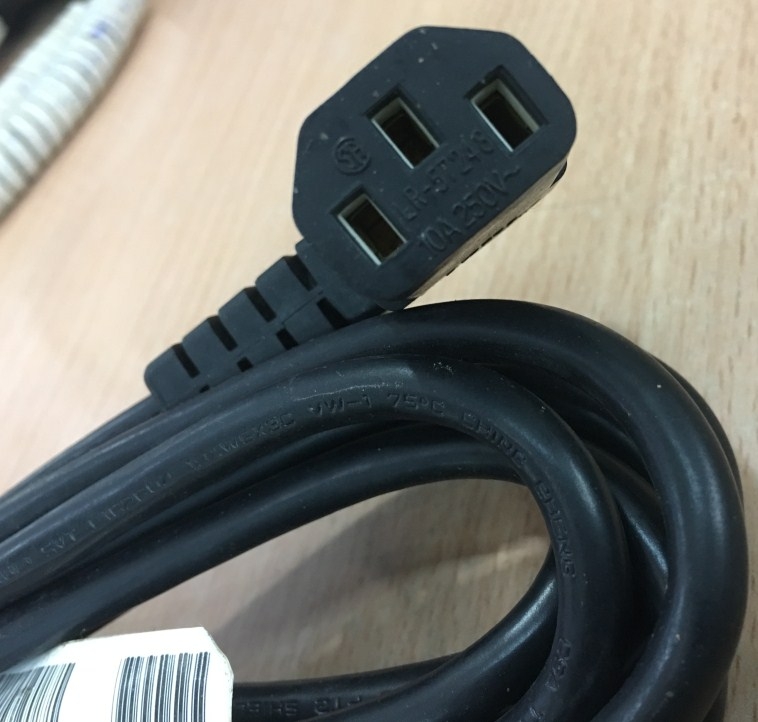 Dây Nguồn IEC C13 to C14 90 Degree Chữ L 90 Độ Vuông Sang Góc Phải 10A 250V AC Power Cord CHING CHENG EL-702 EL-705 PDU UPS 3x1.0 mm² Length 3.5M