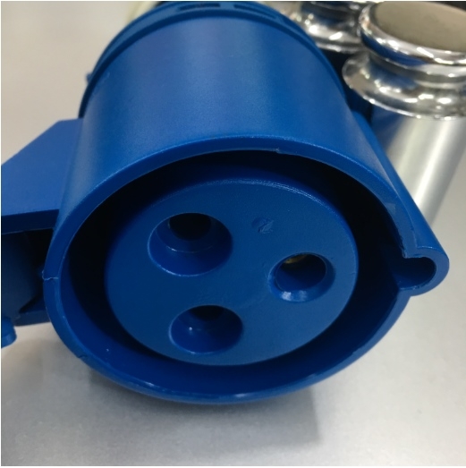 Bộ Combo Ổ Cắm Công Nghiệp VANLOCK IP44 2P+E IEC60309-2 6H 250V 32A 023 223 Induatrial Connector Blue