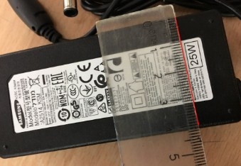 Chuyển Nguồn Màn Hình Cong Samsung LC24F390FHEXXV Curve - LED - 23.5 Inch Adapter Original Samsung A2514_KSM 14V 1.786A 25W Connector Size 6.5mm x 4.4mm