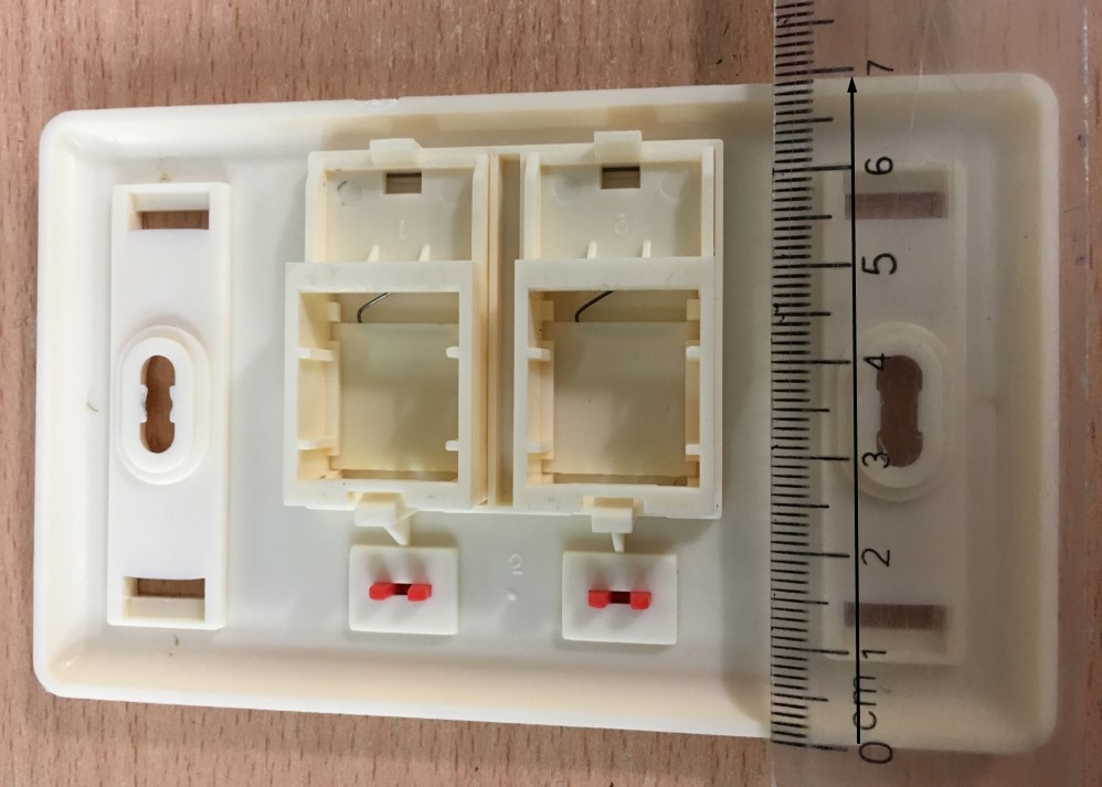 Mặt Chữ Nhật 2 Cổng Commscope Outlet RJ45 Wall Plate White 272368-2 Faceplate Kit shuttered 2 Port