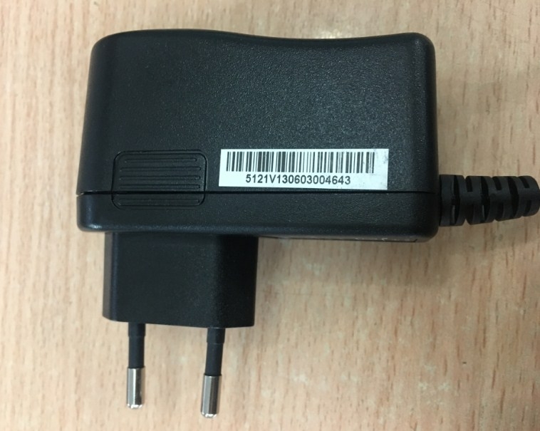 Adapter 5V 2.2A 11W MOSO XKD-C2200IC5.0-12W For Honeywell Xenon 1902G-HD Symbol Barcode Scanner Connector Size 5.5mm x 2.5mm