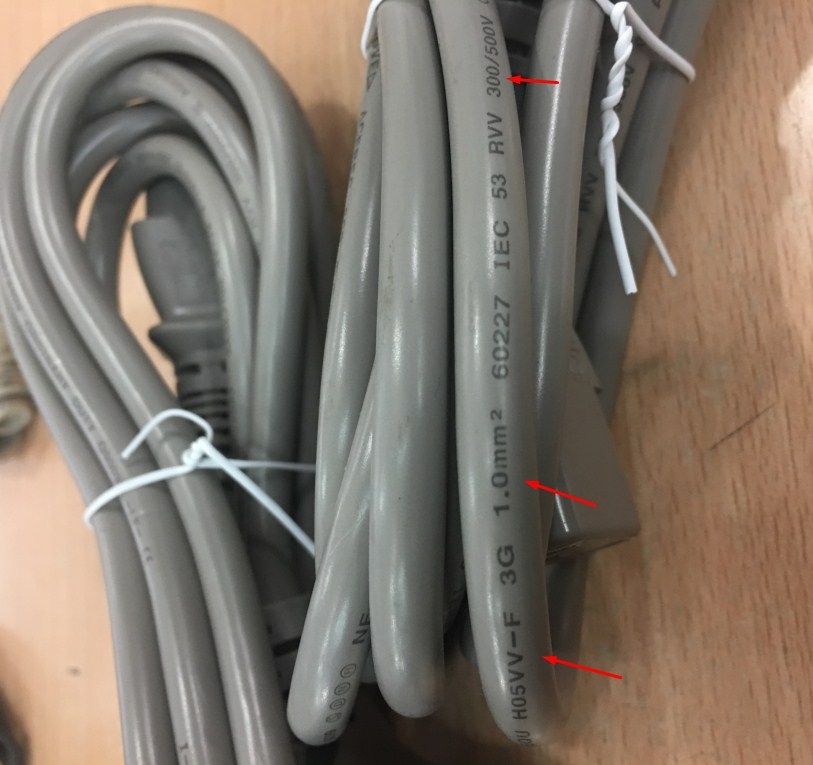 Dây Nguồn 2 Chân Tròn I-Sheng SP-022 IS-14 AC Power Cord Europe Plug Schuko CEE 7/7 to IEC320 C13 10A 250V 3x1.0mm For Thiết Bị Mạng Cisco Và Máy Chủ Length 2.5M