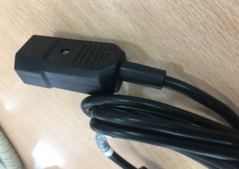 Đầu Đấu Nối Dây Cắm Điện IEC320 C14 Male Plug Power Connector 3 Pin Socket 10A 250V