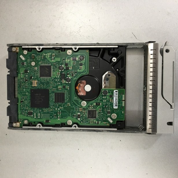 Ổ Cứng Máy Chủ Sun ST330055FSUN300G 300GB 3.5-inch 15000 RPM Fibre Channel 4.0Gbps Hard Drive