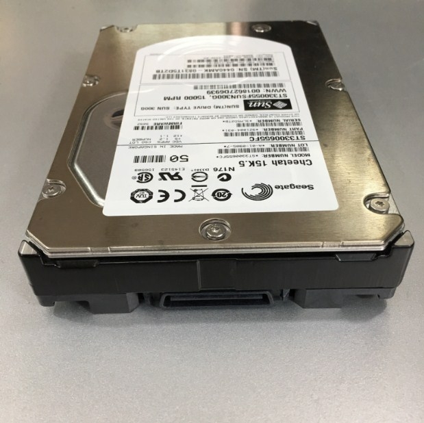 Ổ Cứng Máy Chủ Chuẩn SCSI 40 Pin FC-AL Seagate ST3300655FC 300GB Cheetah 15K.5 16MB Form Factor Fibre Channel Hard Drive