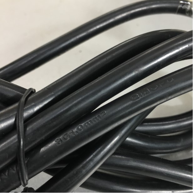 Dây Nguồn UK Plug BS 1363 to IEC 60320 C13 Power Cord QIAOPU  D09 TQ3 13A/10A 250V 3x1.0mm² Length 2.5M