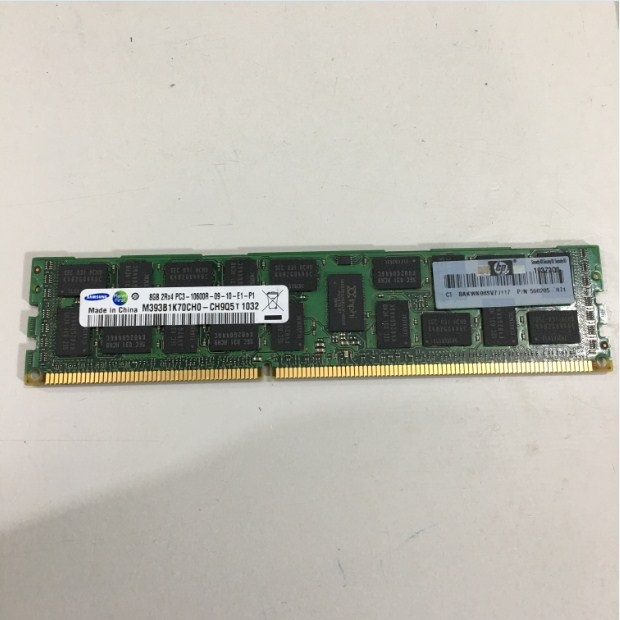 SAMSUNG M393B1K70CH0-CH9Q5 8GB 2Rx4 PC3-10600R-09-10-E1-P1 Registered Server RAM Modul REG ECC