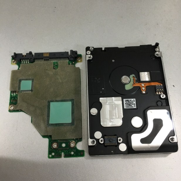 Bảng Mạch Ổ Cứng Máy Chủ Seagate SAS 2.5 PCB 100548450 RLAJ-2 REV A 8452 D For ST9146803SS 9FJ066-045 0868