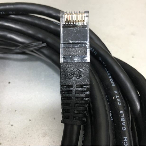 Dây Nhẩy Chuẩn Công Nhiệp TRIPP LITE CAT6 Gigabit Snagless UTP PVC UL 24AWG Industrial Ethernet RJ45 Network Patch Cord Straight Through Cable Black Length 4.6M