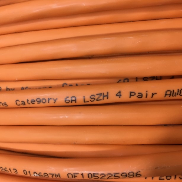 Cáp Mạng Nexans LANMARK-6A F/FTP AWG23 CAT 6A LSZH 10GBase-T and up to 500MHz ORANGE Cuộn Dài 305M REEL P.N100.692G