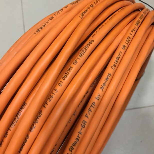 Cáp Mạng Nexans LANMARK-6A F/FTP AWG23 CAT 6A LSZH 10GBase-T and up to 500MHz ORANGE Cuộn Dài 100M REEL P.N100.692G