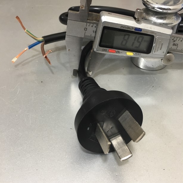 Đây Nguồn Đấu Bo Mạch China Plug GB2099 to Bare Wire Electrical Power Cord AC DC Power Supply Extension Cable 250V 20A 3x1.5mm² H05VV-F OD 8.1mm length 2.5M