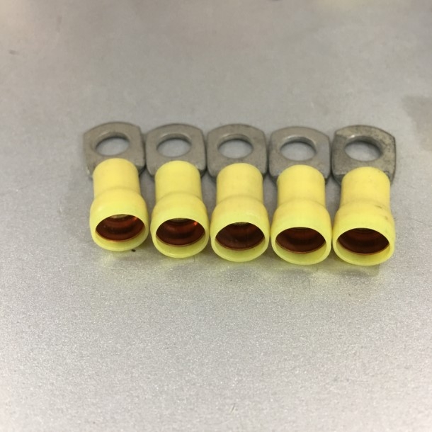 Đầu Cốt Hạ Thế Cosse Solderless Crimp Ring Terminal Chất Lượng Cao Mecatraction C3P60-4 M6 Stud Size to 2.6 - 6.0 mm² Wire Size Colour Yellow E-Cu 100 PCS/Box