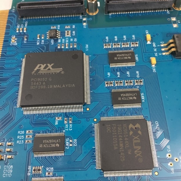 AJINEXTEK AXT SMC-2V02 V3.0 V3.0.2 BPHR T36-PR PCI 4X CARD For Điều Khiển Thiết Bị Công Nghiệp Với Máy Tính