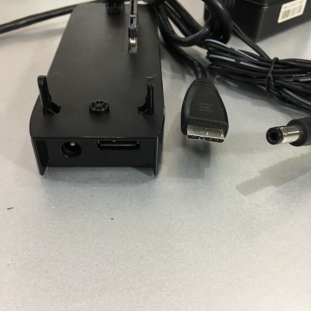 Adapter Dock Seagate FreeAgent GoFlex Desk USB 3.0 SRD0SD1 For HDD Desktop Notebook 3.5” & 2.5 “