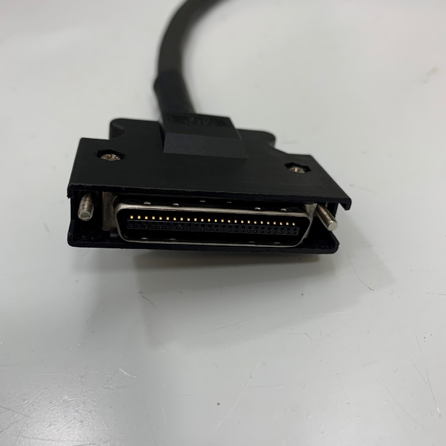 Cáp Chuyển Đổi SCSI MDR 50 Pin Male to MDR 20 Pin Male Data Cable with Screw Lock Dài 0.3M For Industrial Servo Driver Yaskawa Delta Panasonic Mitsubishi