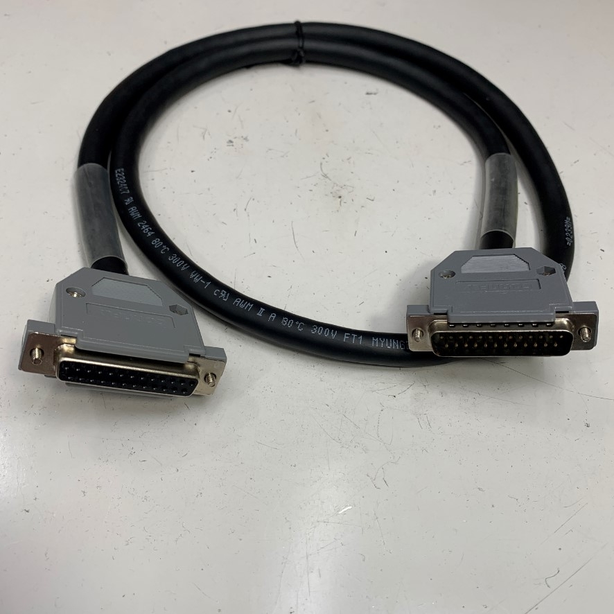 Cáp 1M 3.3ft DS-SS2 1M Shielded Cable DB25 Male to DB25 Female Black E23407 2464 80℃ 300V 24AWG x 25 Core OD Ф 10.5mm For I/O Servo Drive and Laser 3 Axis CO2 Laser Marker Controller