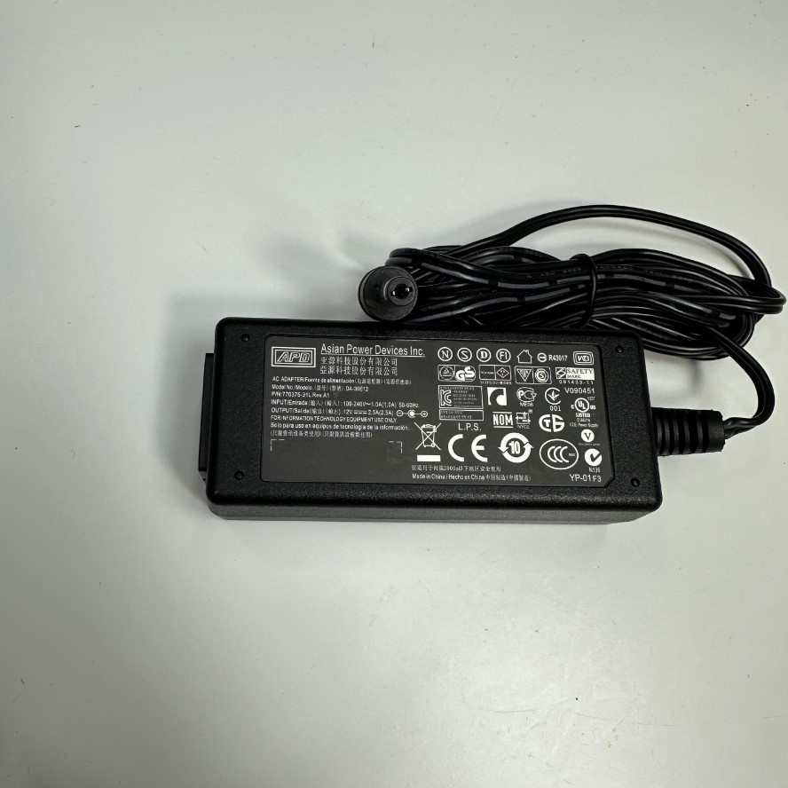 Adapter 12V 2.5A 30W APD OEM Thay Thế PHIHONG PSC30U-120V 12V 2.5A 30W Connector Tip Size 5.5mm x 2.1mm For Cân Điện Tử Mettler Toledo Precisions Balance XPR1203S
