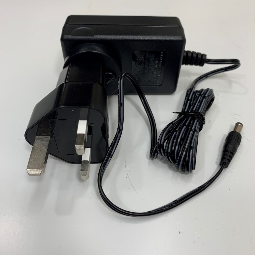 Adapter 15V 2A Yinli Electronics UK Plug OEM Sartorius 6971790 DC + ---C--- Connector Size 5.5mm x 2.1mm For Cân Điện Tử Sartorius Entris Laboratory Balance