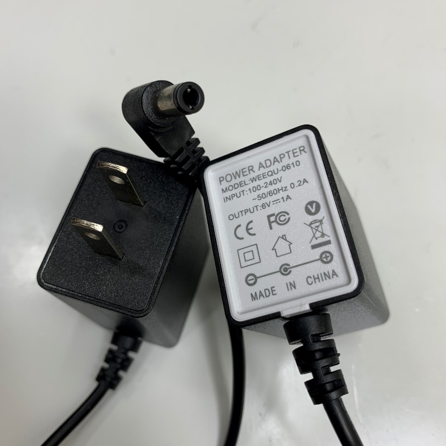 Adapter 6V 1A WEEQU-6010 US Plug Connector Size 5.5mm x 2.5mm