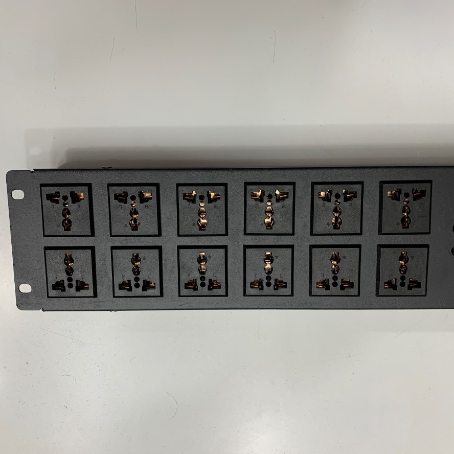 Thanh Nguồn PDU Rack Mount 19 inch 2U Universal 12 Way UK Outlet Có Cầu Dao Aptomat Tự Động MCB SINGI Công Suất Max 20A For Rackmount Power Supply PC Industrial