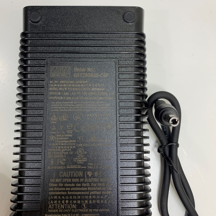 Adapter 48V 5.84A 280W Mean Well GST280A48-C6P Connector Tip Size 5.5mm x 2.5mm For AC-DC Industrial Power Adapter