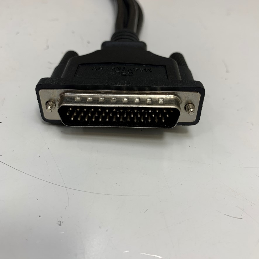 Cáp 0.5M Moxa CBL-M44M9X4-50 Connector DB44 Pin Male to 4 Port DB9 Pin Male Connection Cable RS232 For Moxa Card CP-104UL 104EL-A 114EL Servers