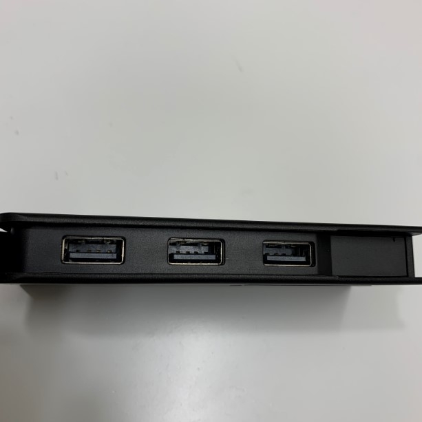 Chuyển Đổi Type-C to VGA + 3 Port USB 3.0 Lenovo Thinkplus USB-C 4-in-1 Adapter  4X90W86497