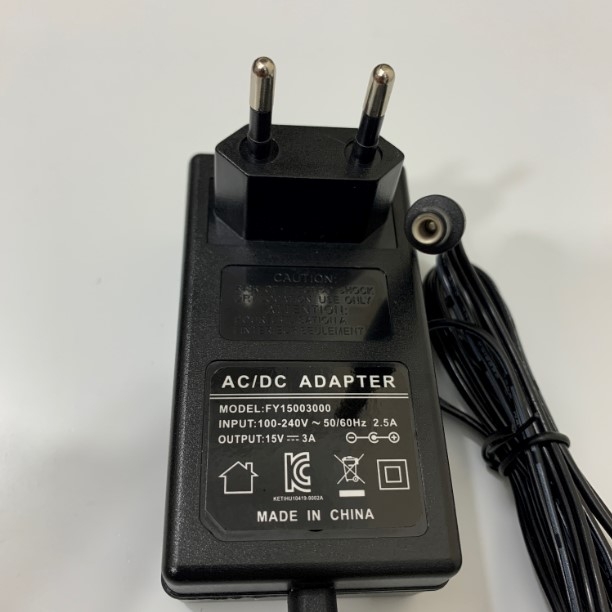 Adapter 15V 3A OEM FY15003000 Connector Size 5.5mm x 2.1mm