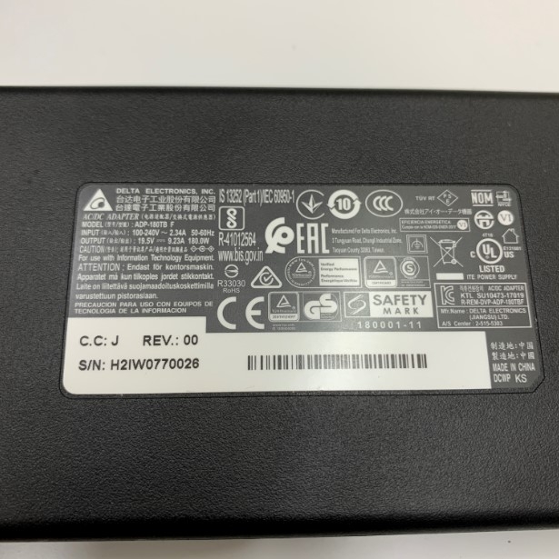 Adapter 19.5V 9.23A 180W DELTA ADP-180TB F Connector Size 5.5mm x 2.5mm