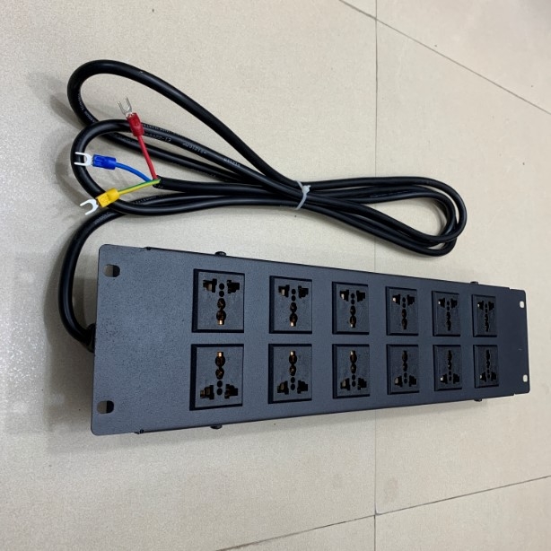 Thanh Nguồn Điện PDU 2U Rack Universal 12 Way UK Outlet Công Suất Max 20A