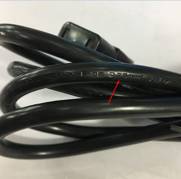 Dây Nguồn I-SHENG SP-62 IS-15 UK Chuẩn 3 Chấu Có Cầu Chì Chữ L Vuông Góc 90 Độ AC Power Cord BS1363 to C13 Right Angle 10A 250V 3X0.75mm Length 2M