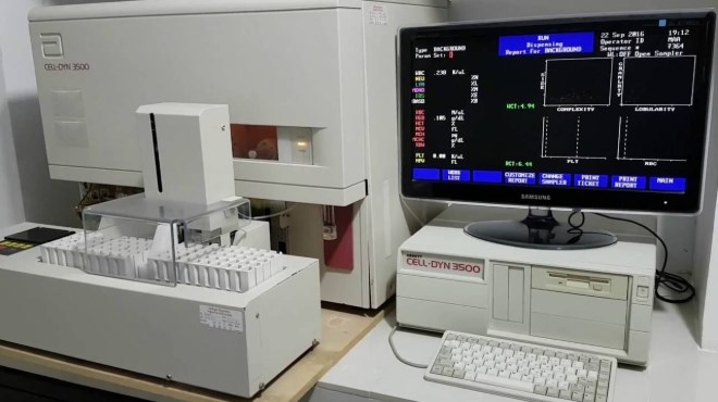 Răc Chuyển Tín Hiệu Bàn Phím Máy Xét Nghiệm Huyết Học Tự Động Cell Dyn 1700 3200 6 Pin Mini Din PS/2 Female 5 Pin Din AT Male Keyboard Length 15cm